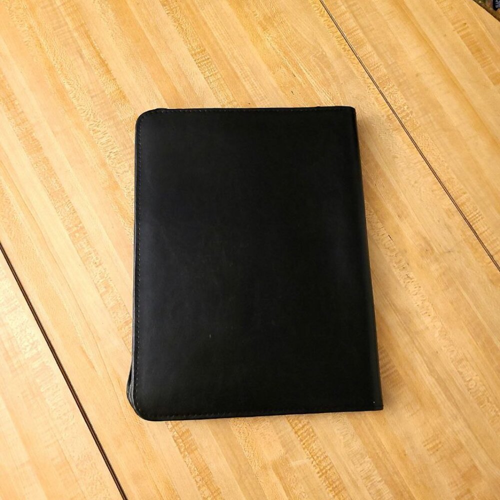 Black Zippered Business Portfolio - Picture 3 of 5